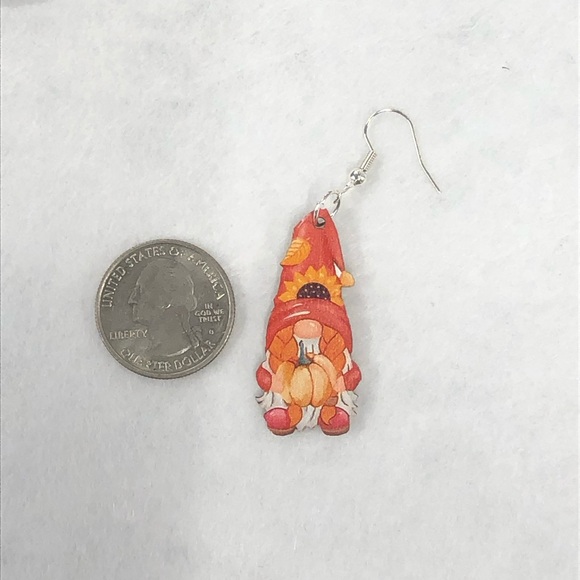 Set Of Three Wooden Gnome Fall Earrings - Picture 6 of 10